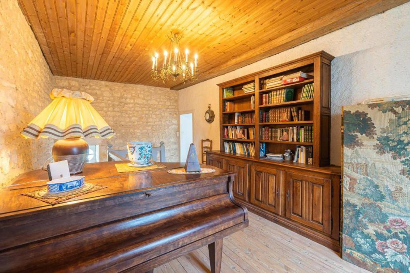 Chambres Et Table D'Hotes Maison Garesche Nieulle-sur-Seudre Exteriér fotografie